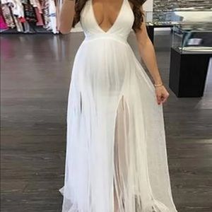 White maternity dress